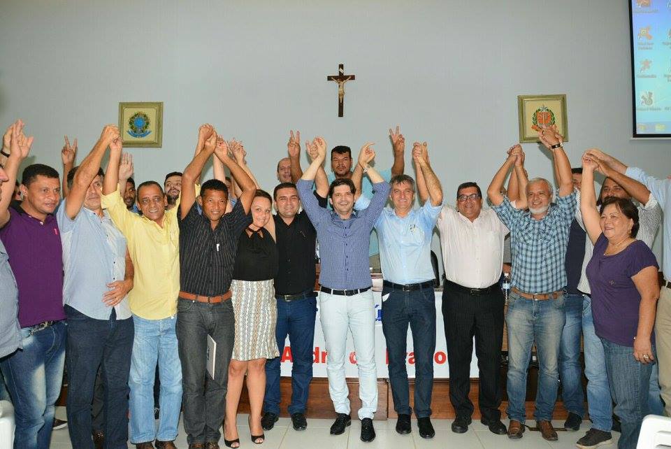 Reunião em Miracatu contou com a presenças de lideranças de várias cidades da região. 