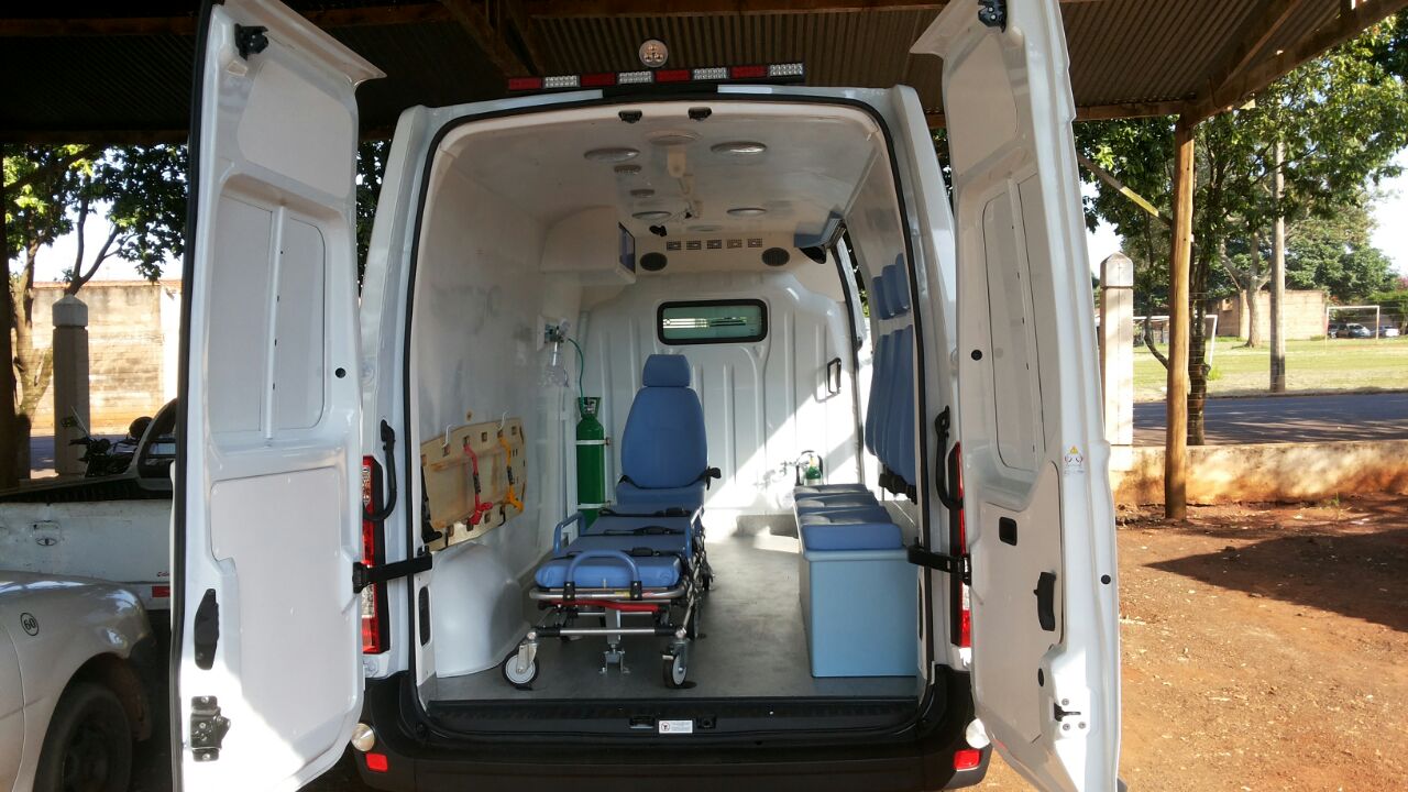Interior da ambulância já à disposição de Motuca